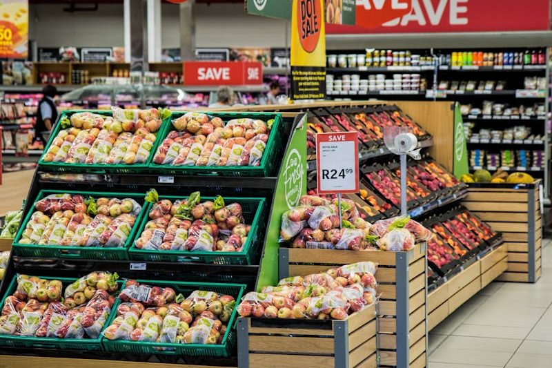 Grocery Shopping Essentials: What You Should Always Have in Your Kitchen